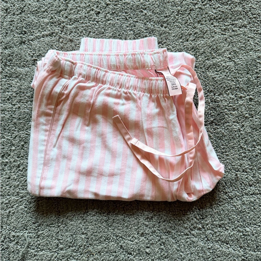 NWT Victoria's Secret Pink and White Striped Pajama Pants